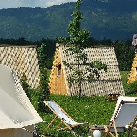 Camping Garden Park 2*